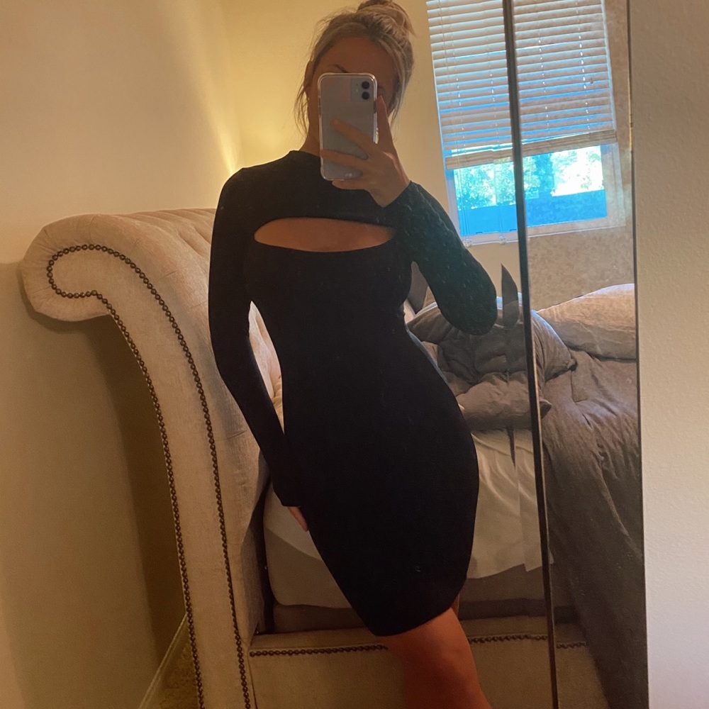 Long sleeve cut out